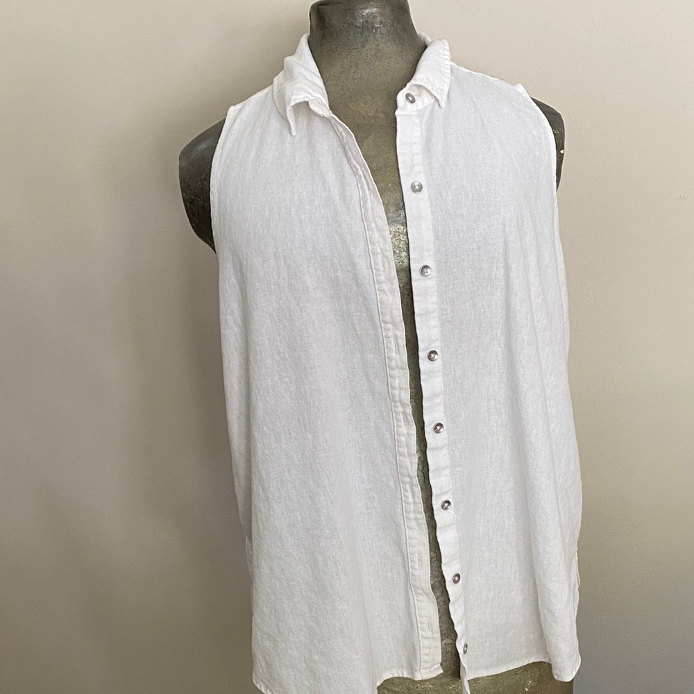 Splendid White Sleeveless Blouse Sz L